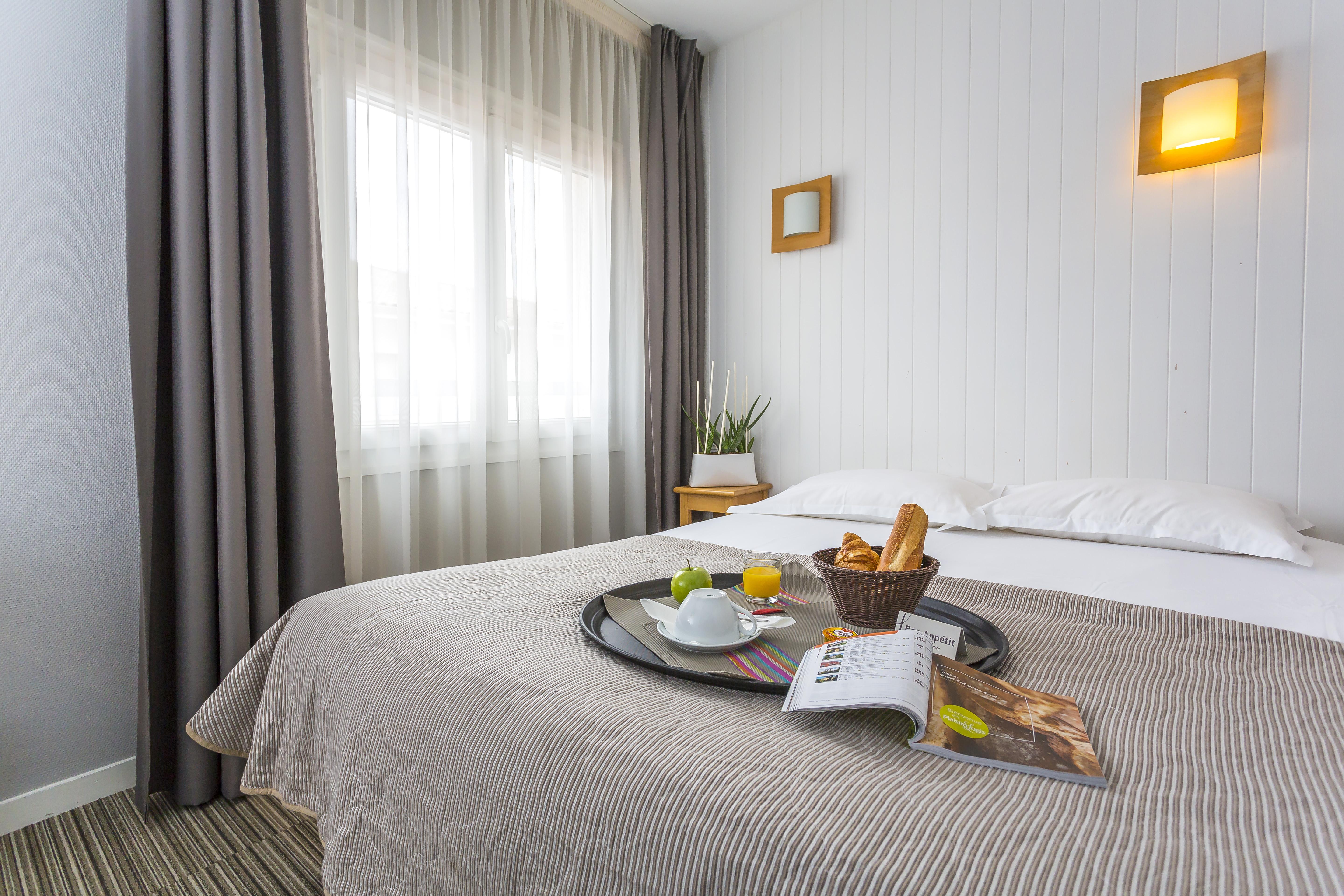 Logis Hotel Le Relais Biscarrosse Bagian luar foto