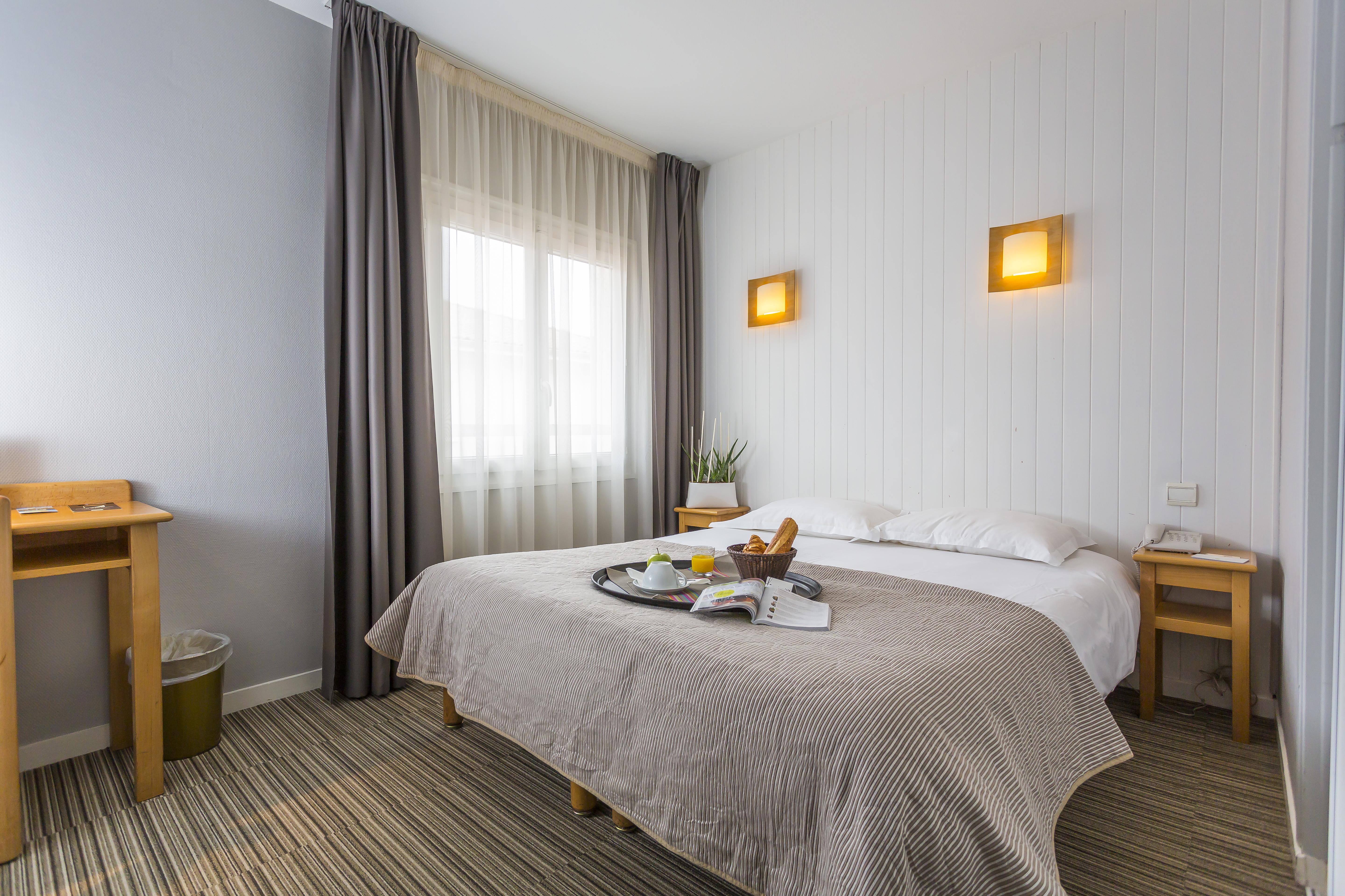 Logis Hotel Le Relais Biscarrosse Bagian luar foto