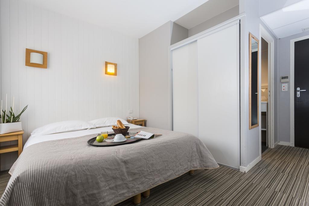 Logis Hotel Le Relais Biscarrosse Bagian luar foto